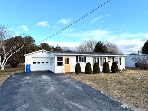 19 Seneca Drive, Plattsburgh, NY, 12901 | Card Image