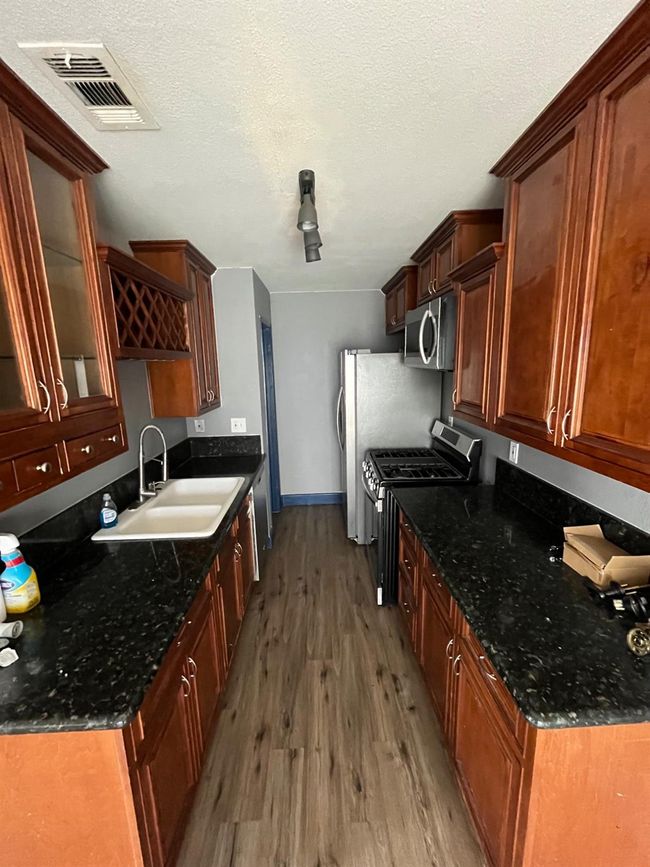 APT-3 - 4762 Greenholme Dr, Condo with 2 bedrooms, 1 bathrooms and null parking in Sacramento CA | Image 5