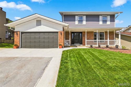 6821 Casselberry Ct, Affton, MO, 63123-3200 | Card Image