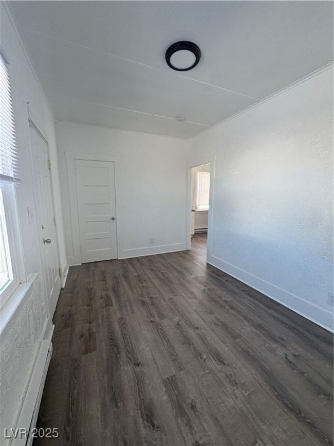 5 Avenue B, House other with 1 bedrooms, 1 bathrooms and null parking in Mc Gill NV | Image 5