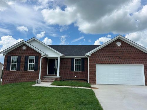 203 Max Cavnes Rd, Danville, KY, 40422-8736 | Card Image