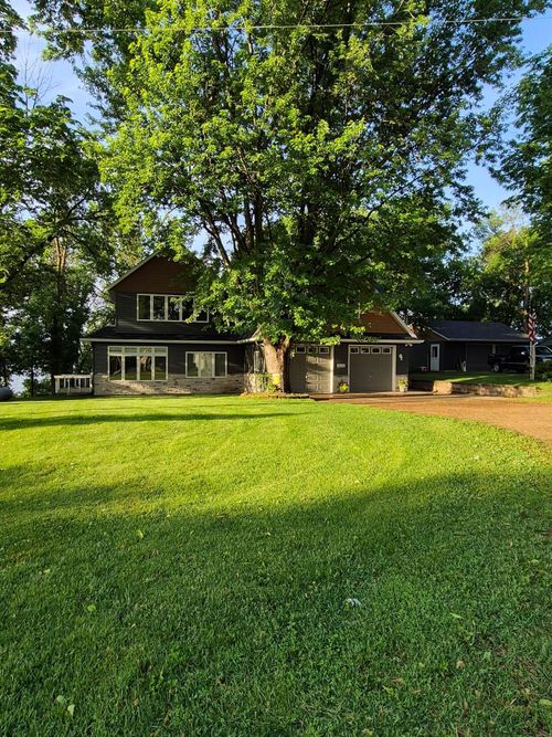 55345 County Road 38, Buffalo Lake, MN, 55314-2072 | Card Image