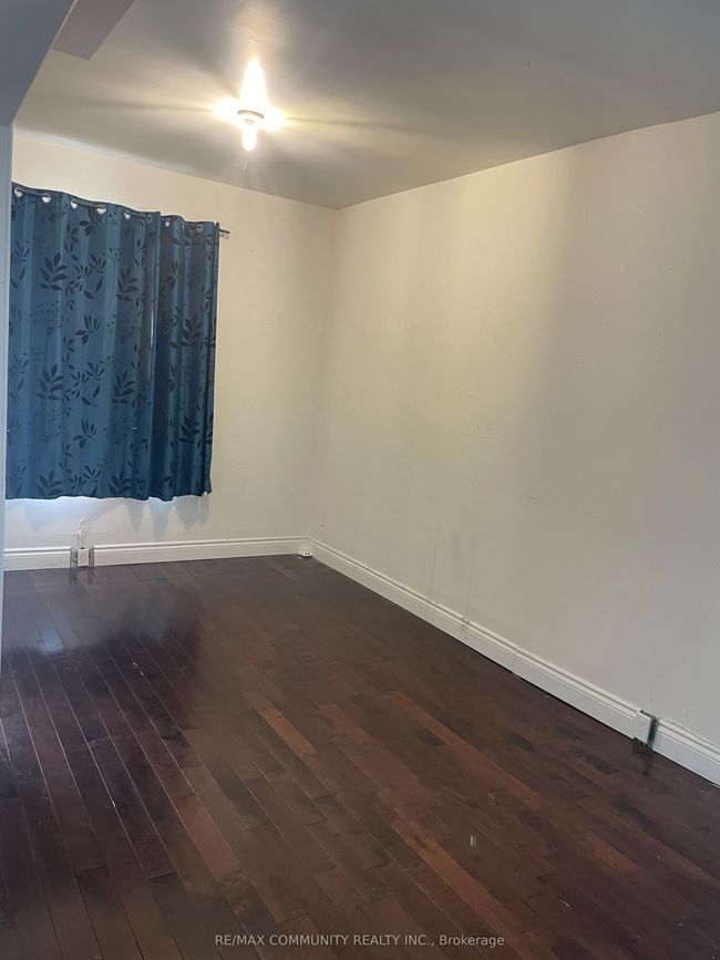 136 Summer St, House other with 3 bedrooms, 2 bathrooms and 2 parking in Oshawa ON | Image 8