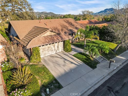 854 Rim Crest Dr, Westlake Village, CA, 91361-2047 | Card Image