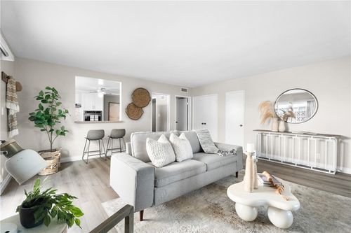 unit-b-1354 Shadow Ln, Fullerton, CA, 92831-1885 | Card Image