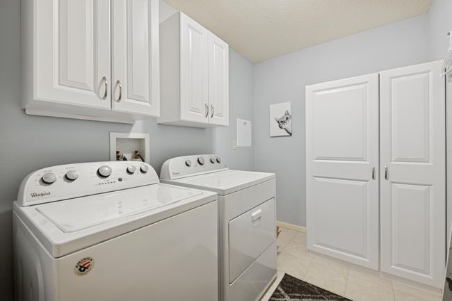 The built in cabinets stay! | Image 20