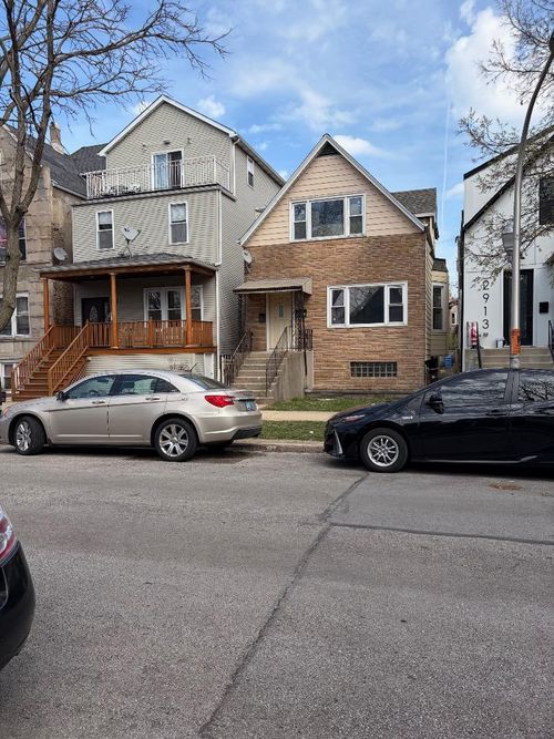2915 N Spaulding Ave, Chicago, IL, 60618-7506 | Card Image
