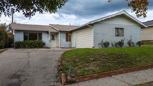 9825 Tujunga Canyon Pl, Tujunga, CA, 91042-2910 | Card Image