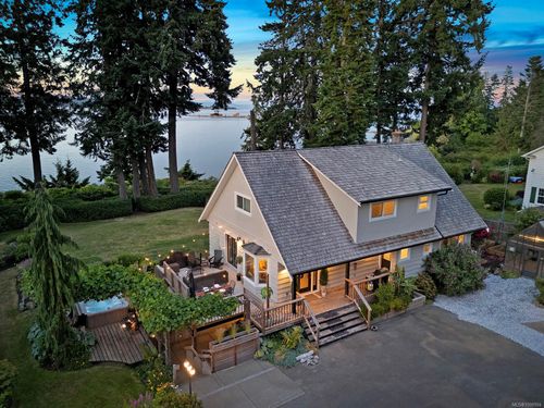 4026 Haas Rd, Courtenay, BC, V9N9T4 | Card Image