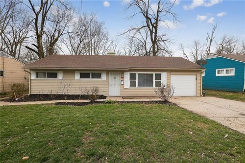 7811 E 112th St, Kansas City, MO, 64134-2848 | Card Image