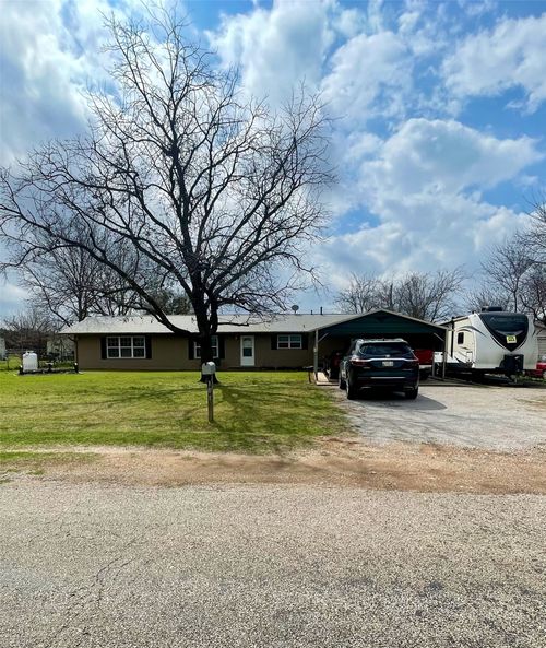 101 M Anthony Loop, Graford, TX, 76449-3134 | Card Image