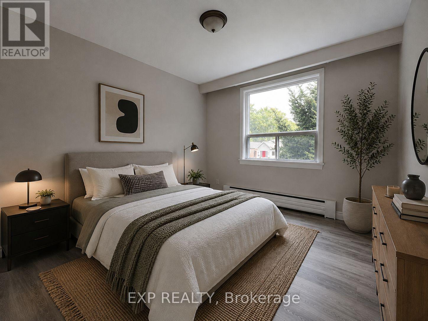 Residential Lease in Toronto (Mimico) 4