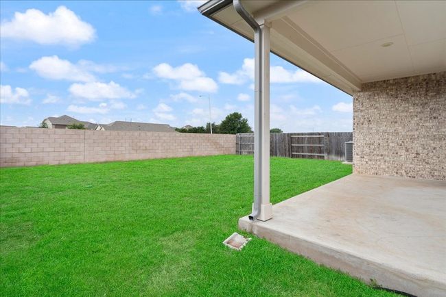 13705 Mc Arthur Dr, House other with 4 bedrooms, 3 bathrooms and 4 parking in Manor TX | Image 23