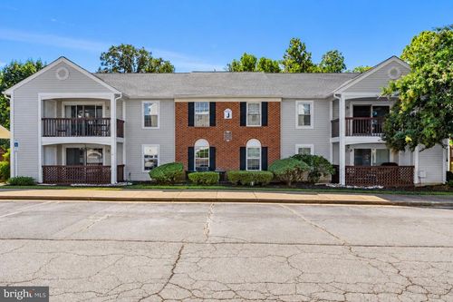 9454 Scarlet Oak Dr, MANASSAS, VA, 20110-5658 | Card Image