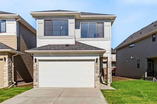177 Copperhead Rd Se, Calgary, AB, T2Z5H6 | Card Image