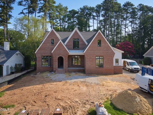 7508 Grist Mill Rd, Raleigh, NC, 27615-5411 | Card Image