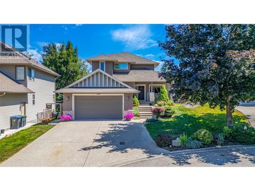 4939 Haskins Crt, Kelowna, BC, V1W5B5 | Card Image