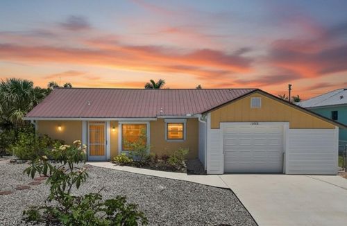 12068 Matlacha Blvd, MATLACHA ISLES, FL, 33991-1680 | Card Image