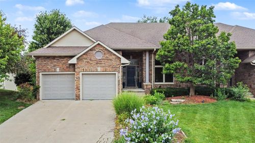 769 Glen Oaks Ter, West Des Moines, IA, 50266-6671 | Card Image