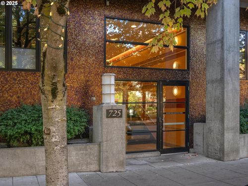503-725 Nw 10th Ave, Portland, OR, 97209-3241 | Card Image
