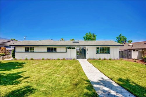 1810 N 2nd Ave, Upland, CA, 91784-1624 | Card Image