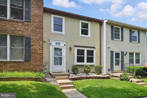9922 Oakdale Woods Ct, Vienna, VA, 22181-6086 | Card Image