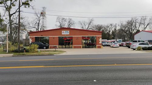 500 E Tyler St, Athens, TX, 75751-2354 | Card Image