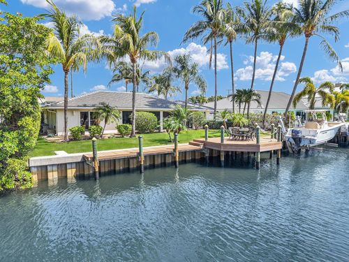 4 Kepner Dr, Boynton Beach, FL, 33435-5702 | Card Image