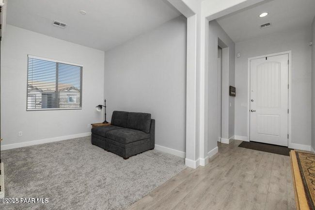 office and foyer - Copy | Image 17