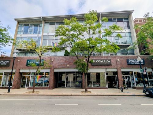 3f-5115 Clark St, Chicago, IL, 60640-1775 | Card Image