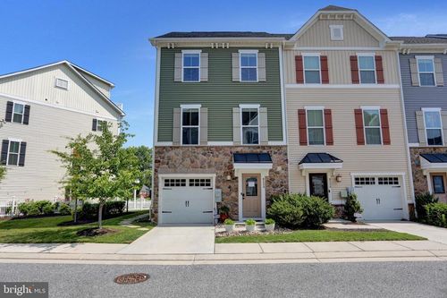 8224 Secluded Cove Ln, BALTIMORE, MD, 21222-5539 | Card Image