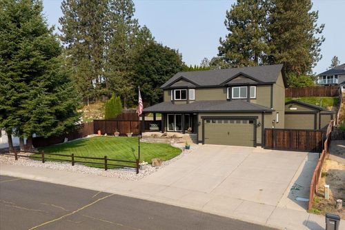 811 E Tudor Ct, Spokane, WA, 99208-7527 | Card Image
