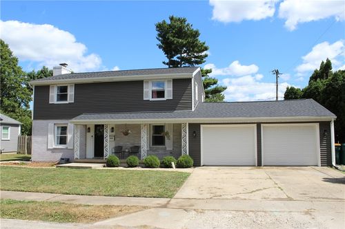 308 Melody Ln, Mattoon, IL, 61938-2033 | Card Image