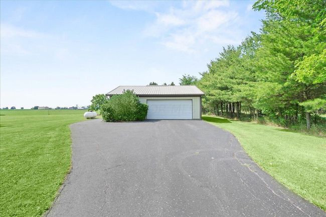 15180 Lock 2 Rd, House other with 3 bedrooms, 2 bathrooms and null parking in Botkins OH | Image 40