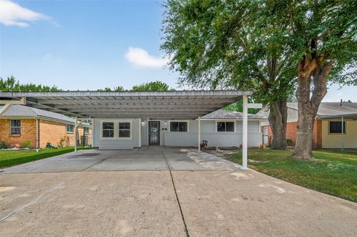 125 Sherman Ave, Pasadena, TX, 77503-1334 | Card Image
