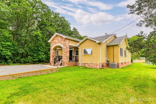 48 Brookside Ave, House other with 3 bedrooms, 2 bathrooms and null parking in Old Bridge NJ | Image 34