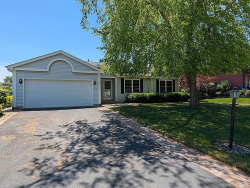 3501 Portsmouth Dr, Zion, IL, 60099-4704 | Card Image