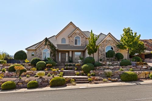 1253 W Lexington St, Washington, UT, 84780-2460 | Card Image