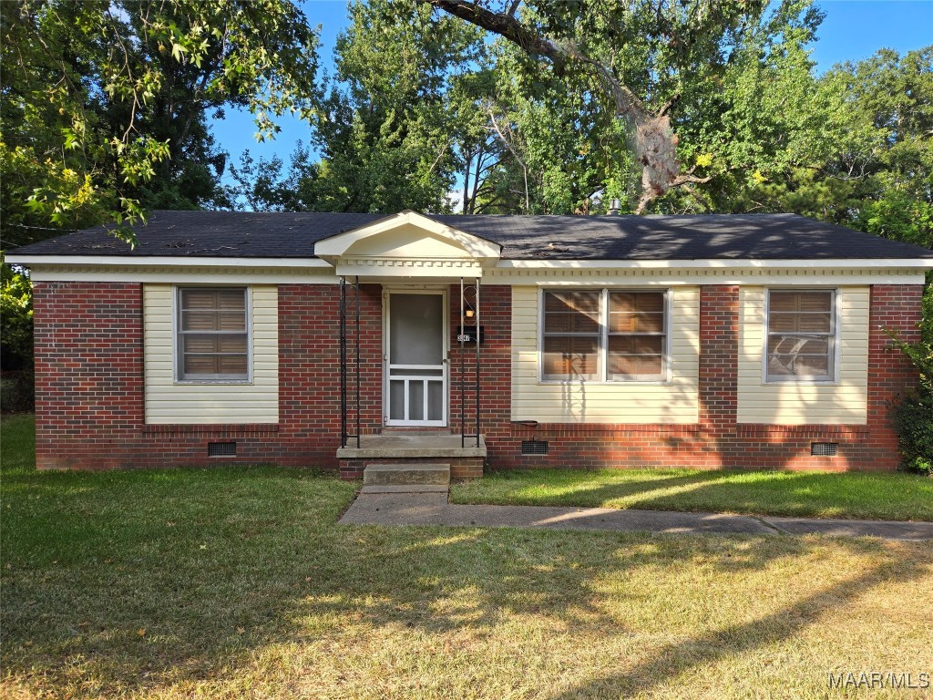 Bedford Ln, Montgomery, AL 36109