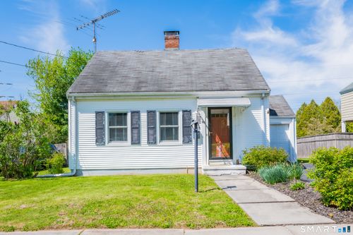 37 Harmund Pl, Wethersfield, CT, 06109-1209 | Card Image