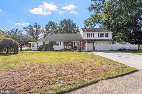 810 Colby Ave, DELRAN, NJ, 08075-1204 | Card Image