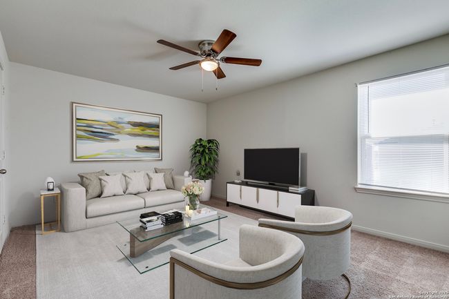 10818 Monterey Pike, House other with 5 bedrooms, 3 bathrooms and null parking in Converse TX | Image 10