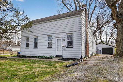 600 S 29th St, Belleville, IL, 62226-5125 | Card Image