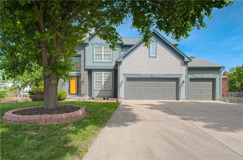 1014 Ne 92nd Ct, Kansas City, MO, 64155-3360 | Card Image