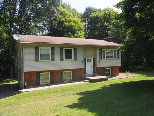 3008 Oneida Valley Rd, Hilliards, PA, 16040-1522 | Card Image
