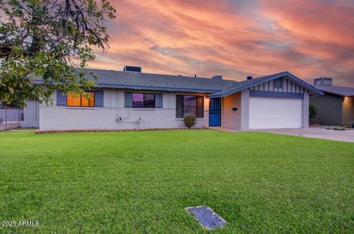 124 E Cairo Drive, Tempe, AZ, 85282 | Card Image