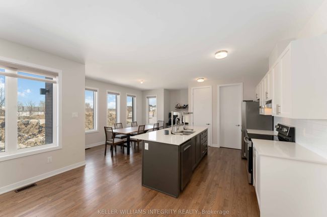 216 Conservancy Dr, House other with 4 bedrooms, 3 bathrooms and 2 parking in Ottawa ON | Image 7