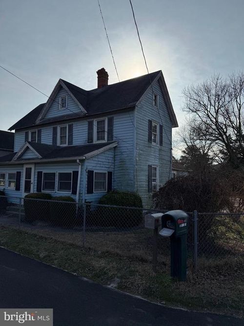 210 Green St, FRUITLAND, MD, 21826-1919 | Card Image