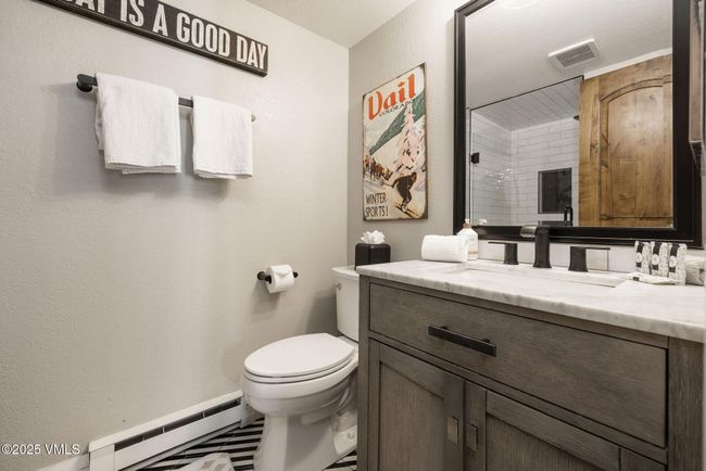 1407 - 4470 Timber Falls Ct, Condo with 4 bedrooms, 3 bathrooms and null parking in Vail CO | Image 13