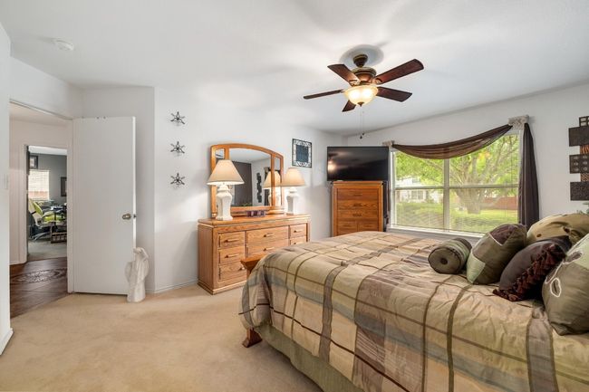 903 E Olympic Dr, House other with 3 bedrooms, 2 bathrooms and 2 parking in Pflugerville TX | Image 27
